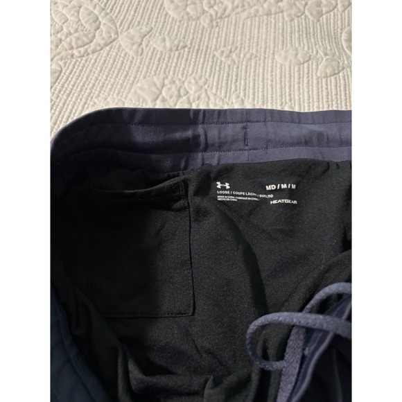 Under Armour HeatGear Loose Fit Running Shorts Purple Yellow Pink Trim SZ M - Picture 4 of 5